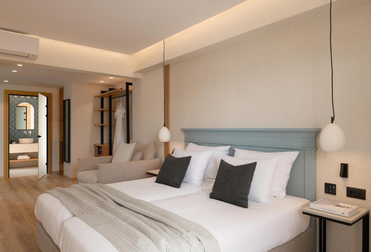 Superior Double or Twin Room,1407295232:JPEG